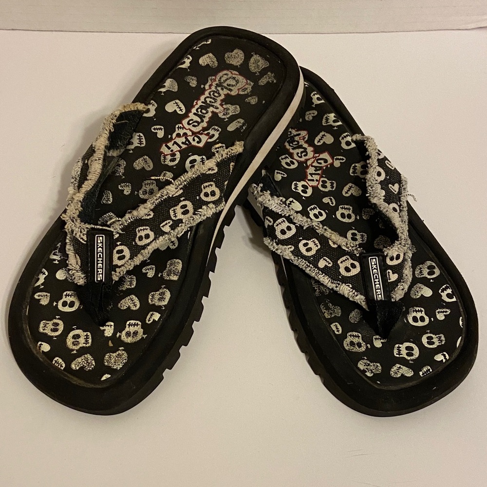 Skechers Black and White Skull Sandals